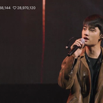 [EXO] 도경수 거의 오늘 <b>데뷔</b>했는데...?