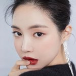 오늘뜬 <b>손나은</b>  봤어 ??????