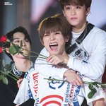 [NCT] 우리가 더 강해져야해