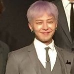 [드루와] <b>지디</b> 눈화장 개오지는거 같음..