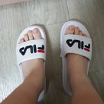 [댓글부탁해] 슬리퍼 샀는데 어떤지 좀 봐줘 ㅠㅠㅠㅠ