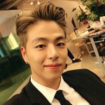 아이콘은 생긴대로 노래하는 듯ㅋㅋㅋㅋㅋ