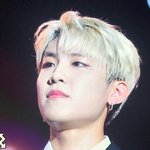[박우진] 와씨 <b>제복</b> 착장봐 미쳤어 존-예