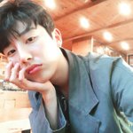[엔터톡] <b>무쌍</b>이쁜 남돌 누구있뚬??
