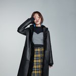 [이것좀봐줘] 무스탕 <b>코트</b> 사보신분 계신가요?