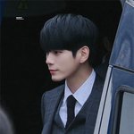 영화 <b>한편</b> 본 것 같은 남돌