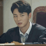 지금 <b>친애</b>하는 판사님께 보는데