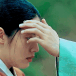 도경수 멜로할 때 눈빛.jpgif