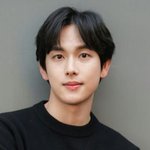 피아노 잘치는데 물어봥