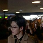 [EXO] 이런 얼굴이랑 <b>동시대</b>에 살고 있다는 게 행운임