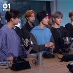 [NCT] 미국라디오 <b>서서</b>하는거 적응안돼ㅋㅋㅋ