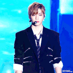 [강다니엘] 강다니엘 <b>엄지</b>척 브이 ✌