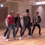 다들 엔시티 노래 듣고<b>자라</b>...