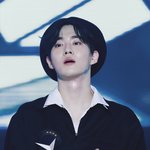 [EXO] <b>베레모</b> 준면
