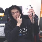 [EXO] <b>야후</b>니이옷알려둘번