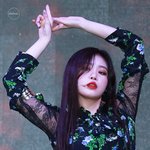 다리 길고 예쁜 것 같은 (여자)아이들 수진