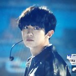 [EXO] <b>박찬열</b> 이거 뭐임...?