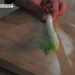 [드루와] 파채 쉽게 써는 법.gif (feat.삼시<b>세끼</b>)