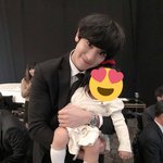 [EXO] 애기 안은 찬<b>여리</b>