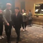 [EXO] 혐빈이 아주그냥 <b>딱풀</b>이네?