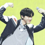 [EXO] 잠깐 <b>리다</b> 보고 가실게요