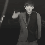 [EXO] 움짤로 심장<b>폭행</b> 중