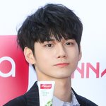 [댓글부탁해] 흑발 개찰떡인 흑발인간 옹성우