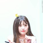 프로미스<b>나인</b> 송하영 앞머리
