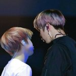 [강다니엘] <b>춤선</b> 이쁜걸로 언급됐오