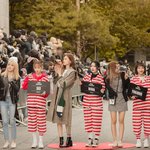 <b>죄수복</b>입고 출근했던 여돌