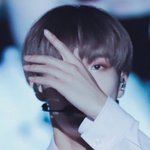 [이대휘] 손이 예쁜 <b>대휘</b>