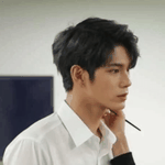 조각같은 옹성우