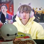 [EXO] 백현이 요즘