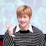 강다니엘 최근 모습들