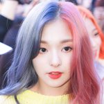 프로미스<b>나인</b> 이나경 머리