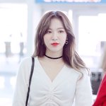 어제자 공항사진 리즈찍은 레벨