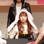 [모두드루와] 토끼모자 <b>작동</b>법을 모르는 에이프릴 레이첼