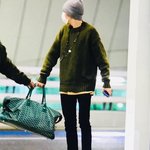 <b>지코</b> 왜이렇게 말랐냐..ㅠ
