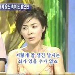 [댓글부탁해] <b>패</b>잘<b>알</b>들아 베이지 맨투맨에 뭐입어야이뻐