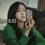 [드루와] 카메라에 딱 걸린 여친 신비.<b>gif</b>