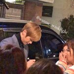 [강다니엘] 강다니엘 <b>촬영</b> 퇴근길 웃는거봐 8ㅅ8