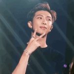 [방탄소년단] <b>자려</b>다 땡