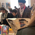 [방탄소년단] 태형이 <b>파리</b> 미술관 목격<b>사진</b>