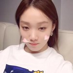 [댓글부탁해] 쌍수할때 연예인사진들고가?