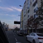 요즘 <b>하늘</b> 너무 예쁘지 않니
