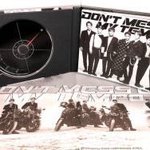 [EXO] 앨범<b>사양</b> 이제야 봤는데 밑에 깔린거 설마 포스터?