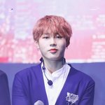 <b>대충</b>살자 옷 입은척하는 하성운처럼