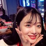 최근 브이앱에서 설리