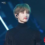 <b>윈윈</b> 머리 자르기 전 후