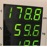 [댓글부탁해] 한 막내가 공개한 <b>신체</b>프로필